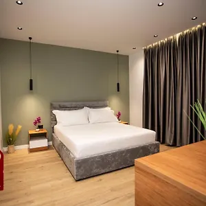 Klaus Hotel