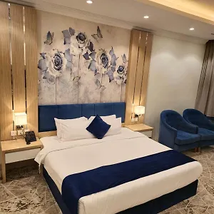 Reef Hotel